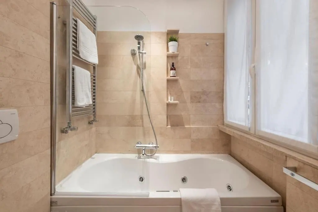 Rome 2 - Exclusive 2Bedroom & 2Bathroom Apartment