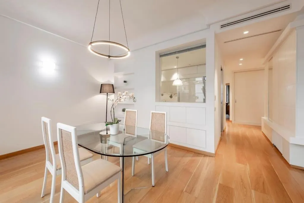 Apartment Rome 2 - Exclusive 2Bedroom & 2Bathroom Italy