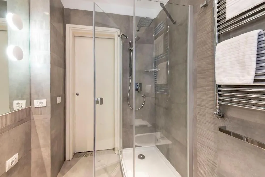Apartment Rome 2 - Exclusive 2Bedroom & 2Bathroom